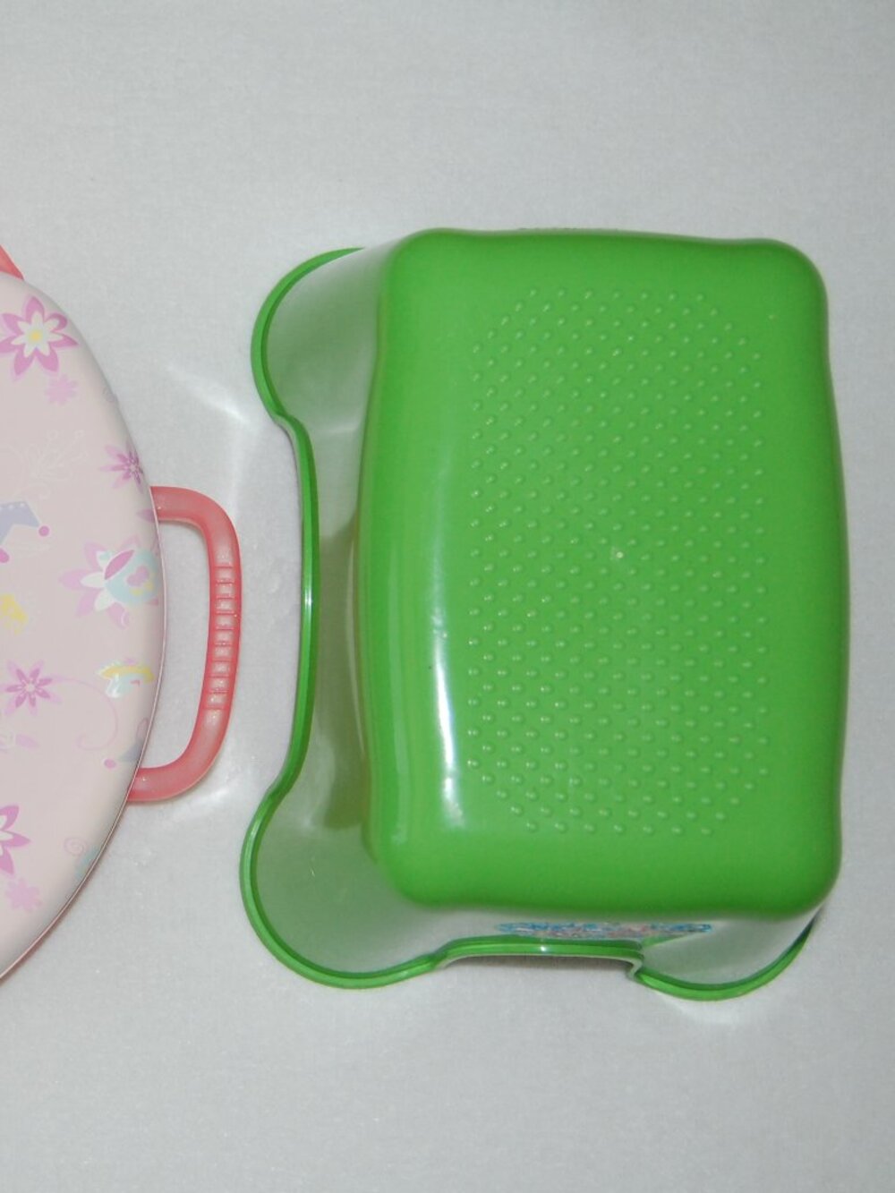 Disney Potty Training Seat & Plastic Step Stool - Picture 3 of 3